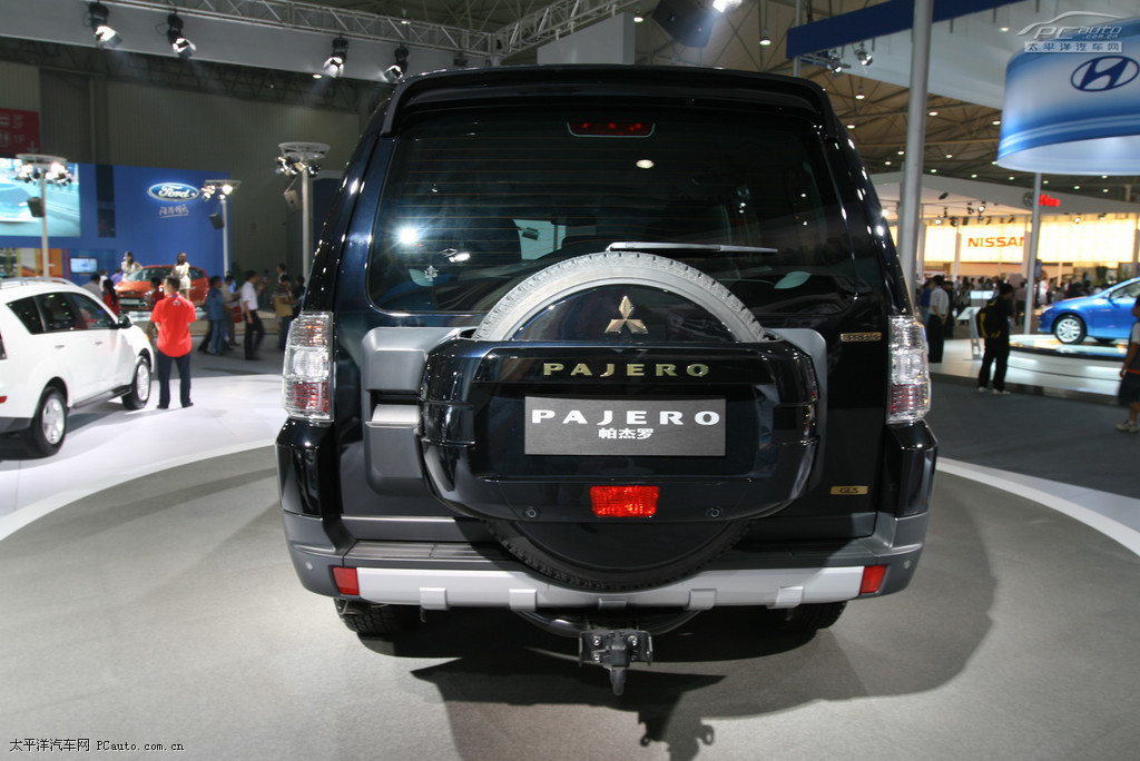 帕杰羅(進(jìn)口)車展高清大圖
