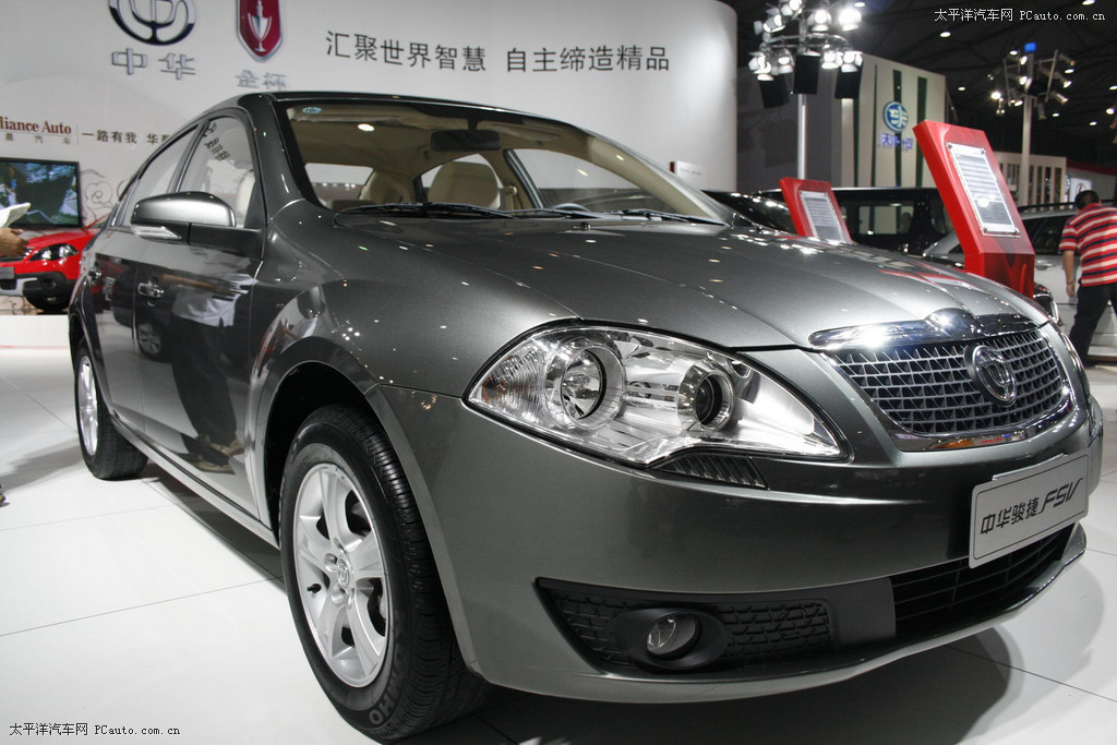 尊馳車展高清大圖