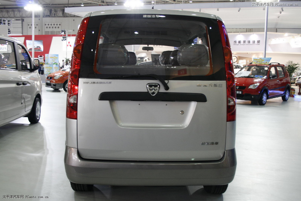 哈飛小霸王車展高清大圖