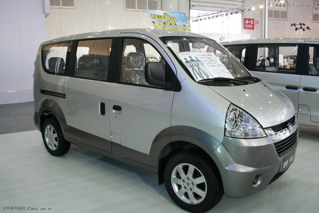 哈飛小霸王車展高清大圖