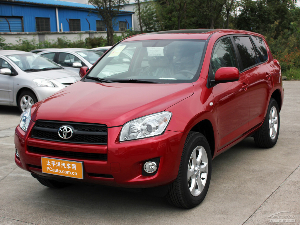 RAV4榮放外觀高清大圖