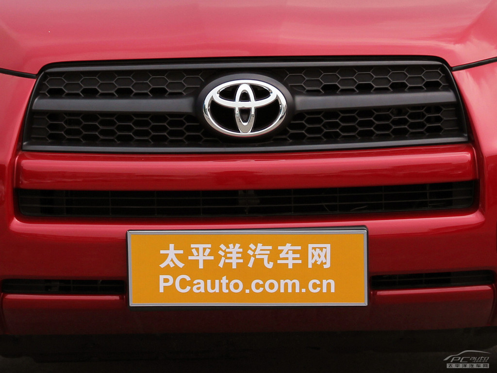 RAV4榮放外觀高清大圖