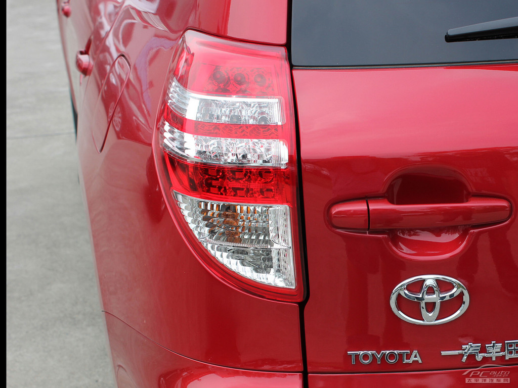 RAV4榮放外觀高清大圖