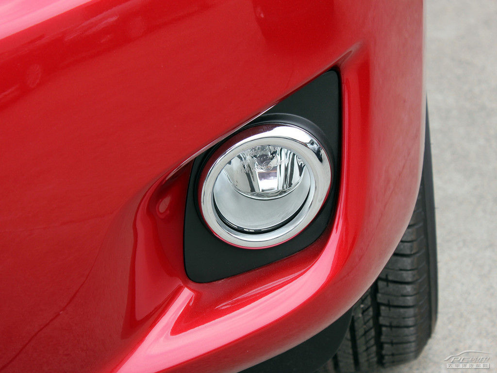RAV4榮放外觀高清大圖