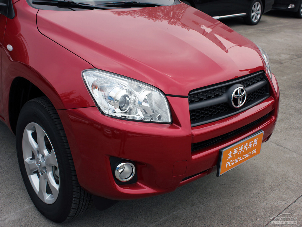 RAV4榮放外觀高清大圖