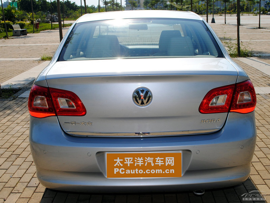 寶來外觀高清大圖