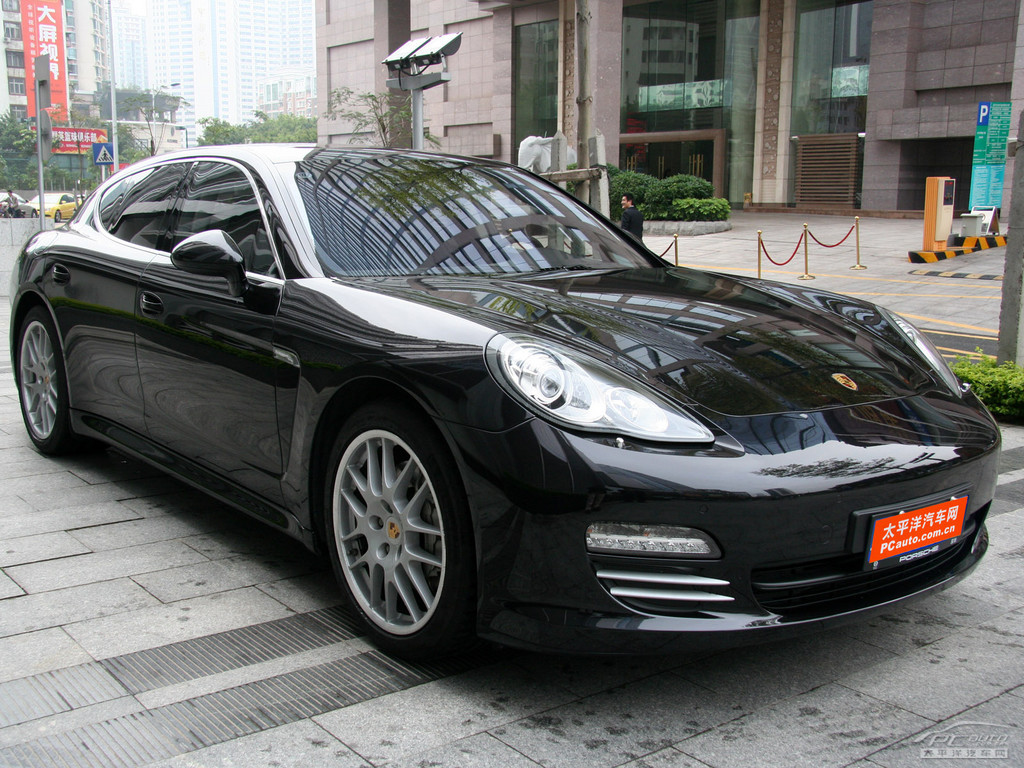 Panamera外觀高清大圖