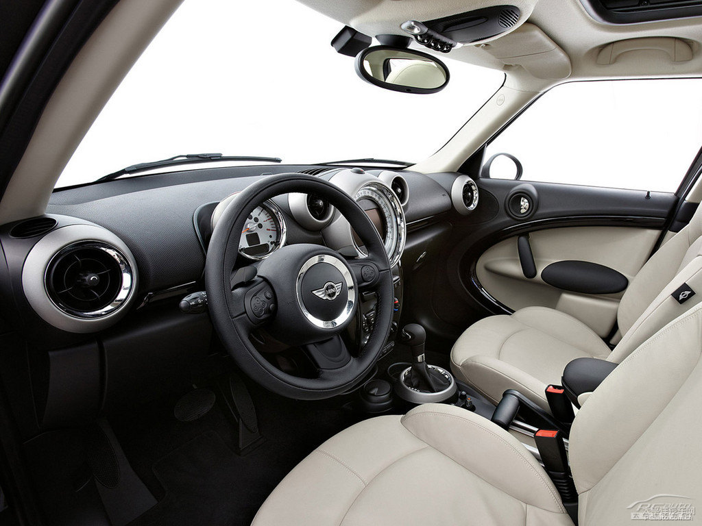 MINI COUNTRYMAN(ni)DƬ