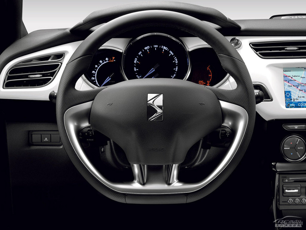 DS 3(ni)DƬ