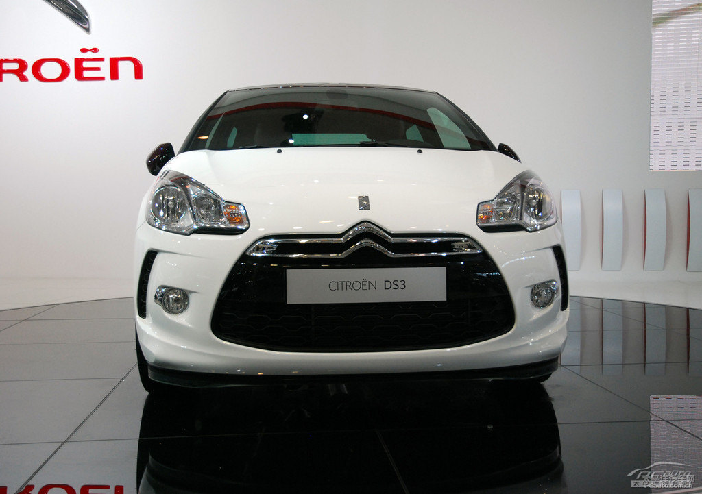 DS 3DƬ