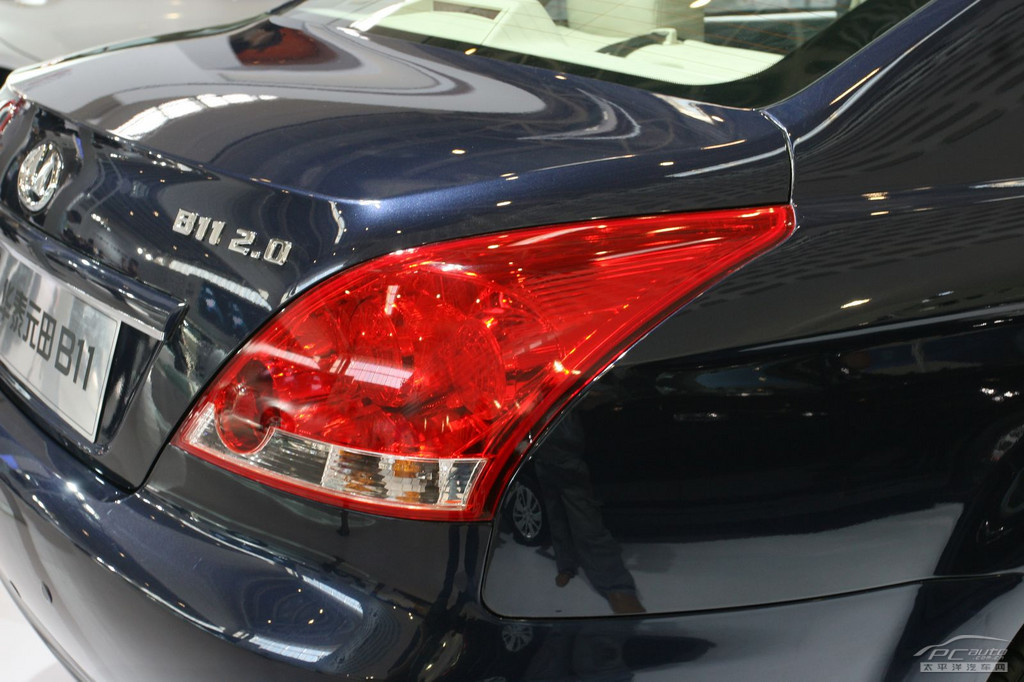 華泰B11車展高清大圖