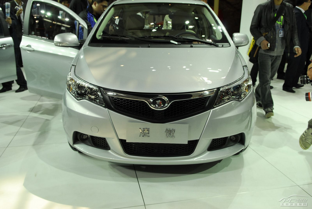 凌傲車展高清大圖