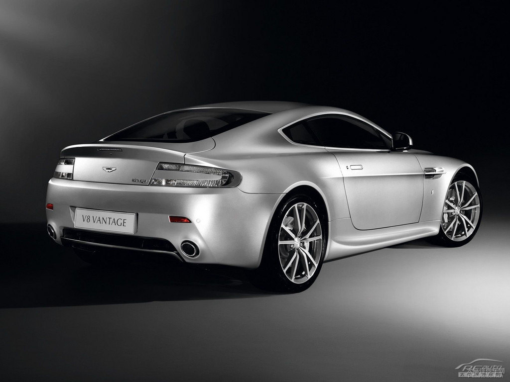 V8 Vantage^DƬ