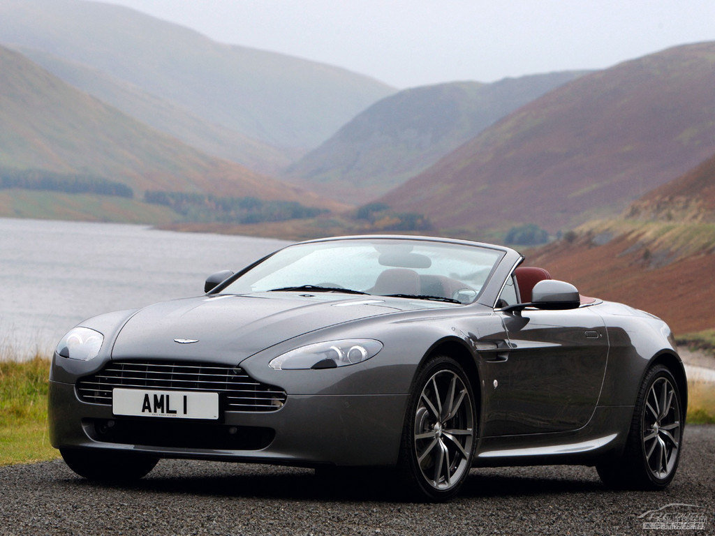 V8 Vantage^DƬ