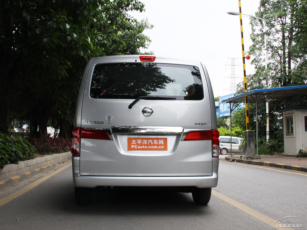 日產(chǎn)NV200外觀高清大圖