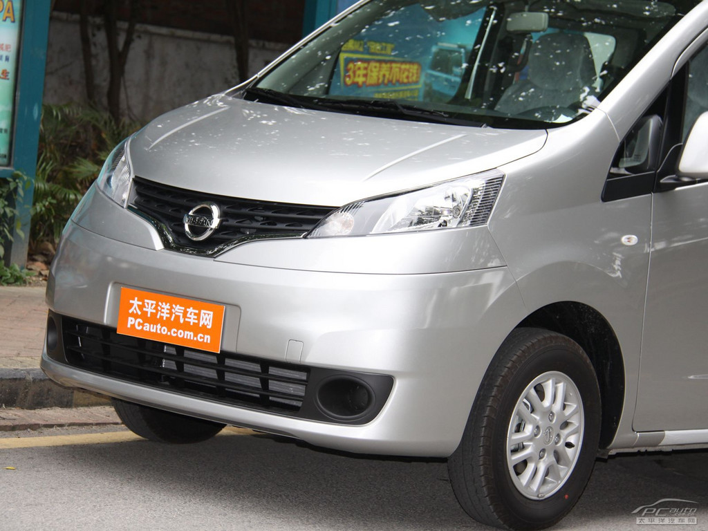 日產(chǎn)NV200外觀高清大圖