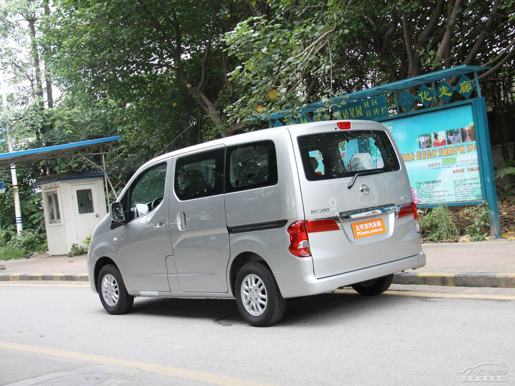 日產(chǎn)NV200外觀高清大圖