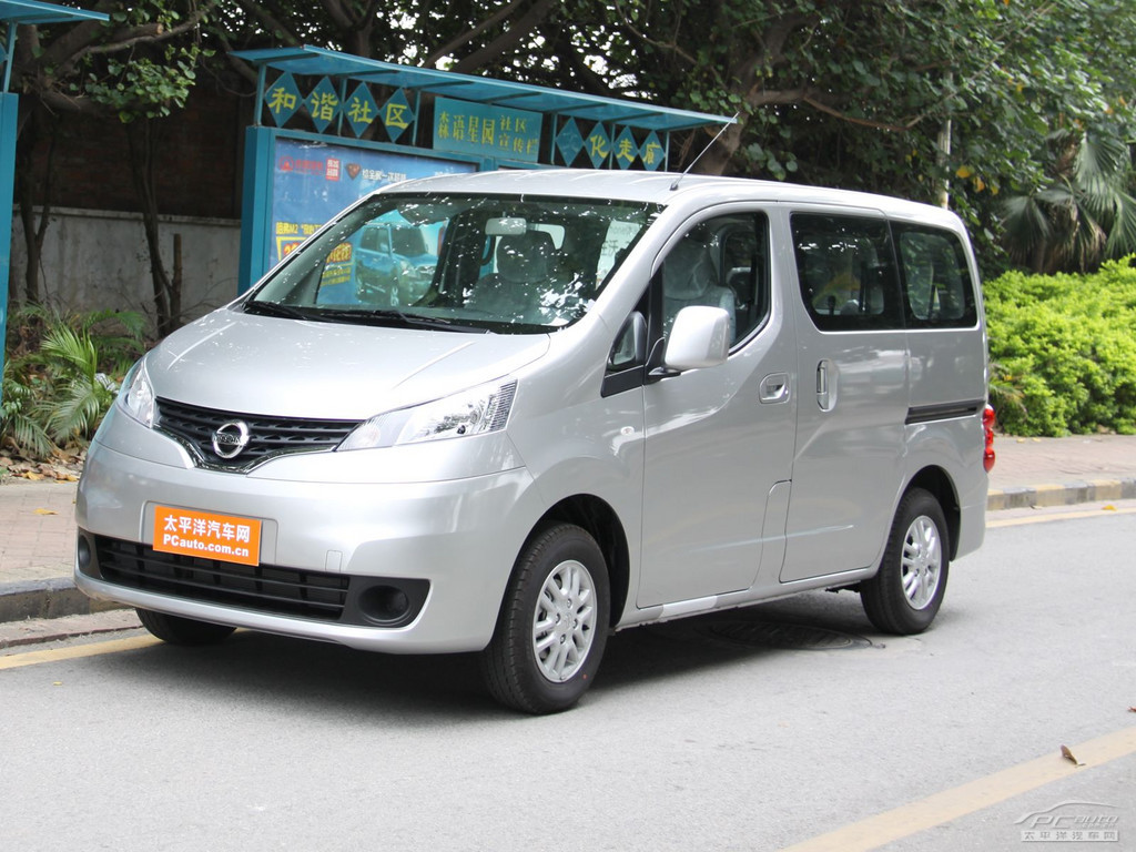 日產(chǎn)NV200外觀高清大圖