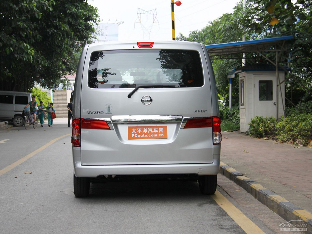 日產(chǎn)NV200外觀高清大圖