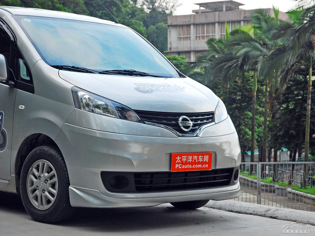 日產(chǎn)NV200外觀高清大圖