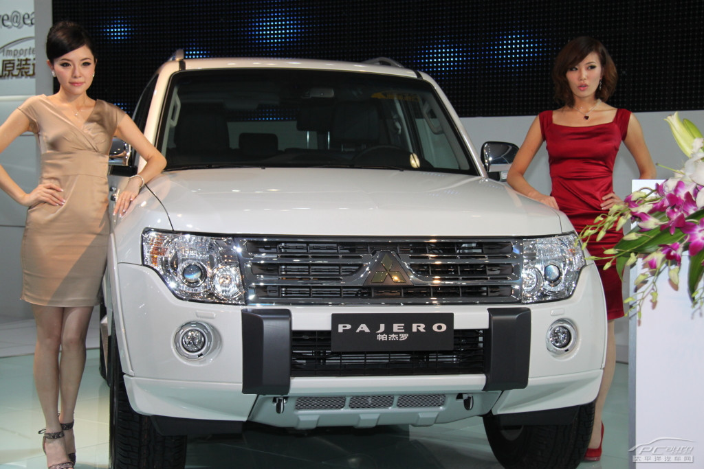 帕杰羅(進(jìn)口)車展高清大圖