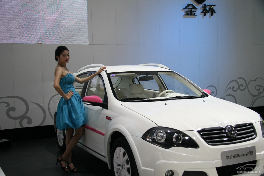 駿捷Cross車展高清大圖