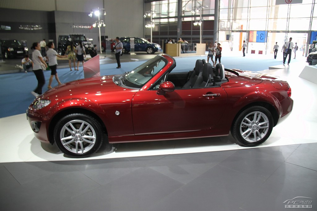 馬自達(dá)MX-5車展高清大圖