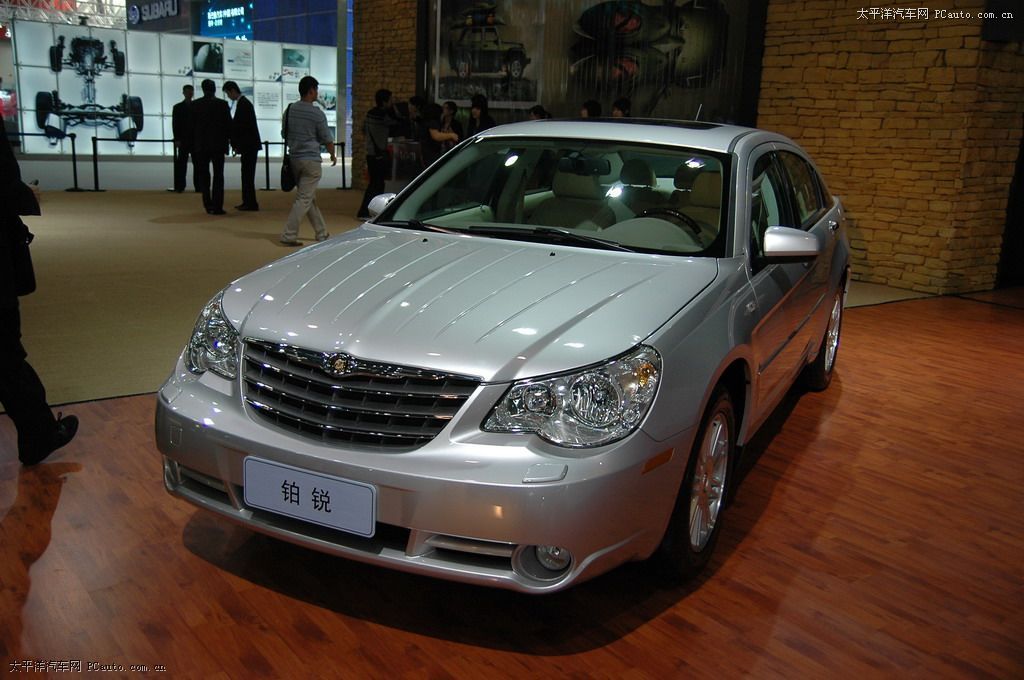 鉑銳車展高清大圖
