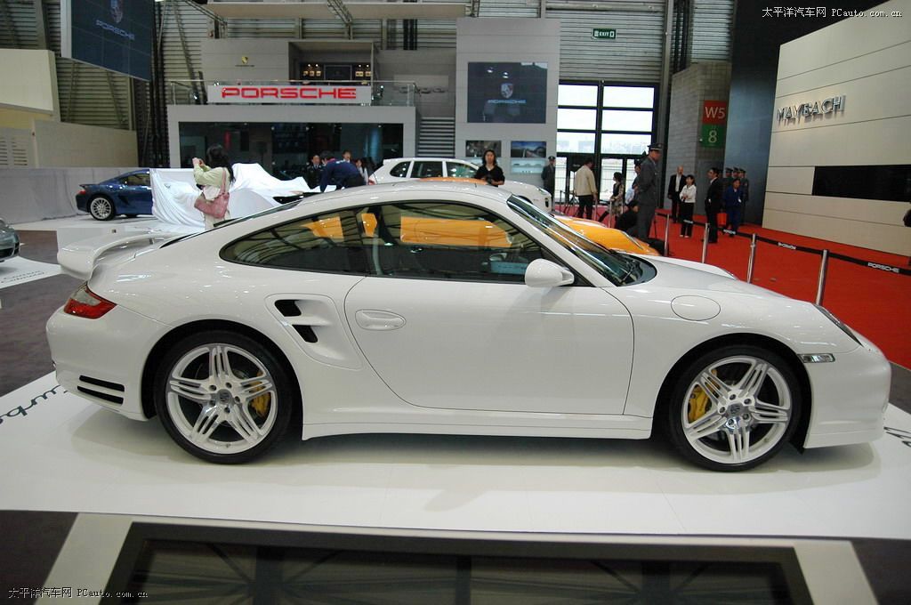 保時(shí)捷911外觀高清大圖