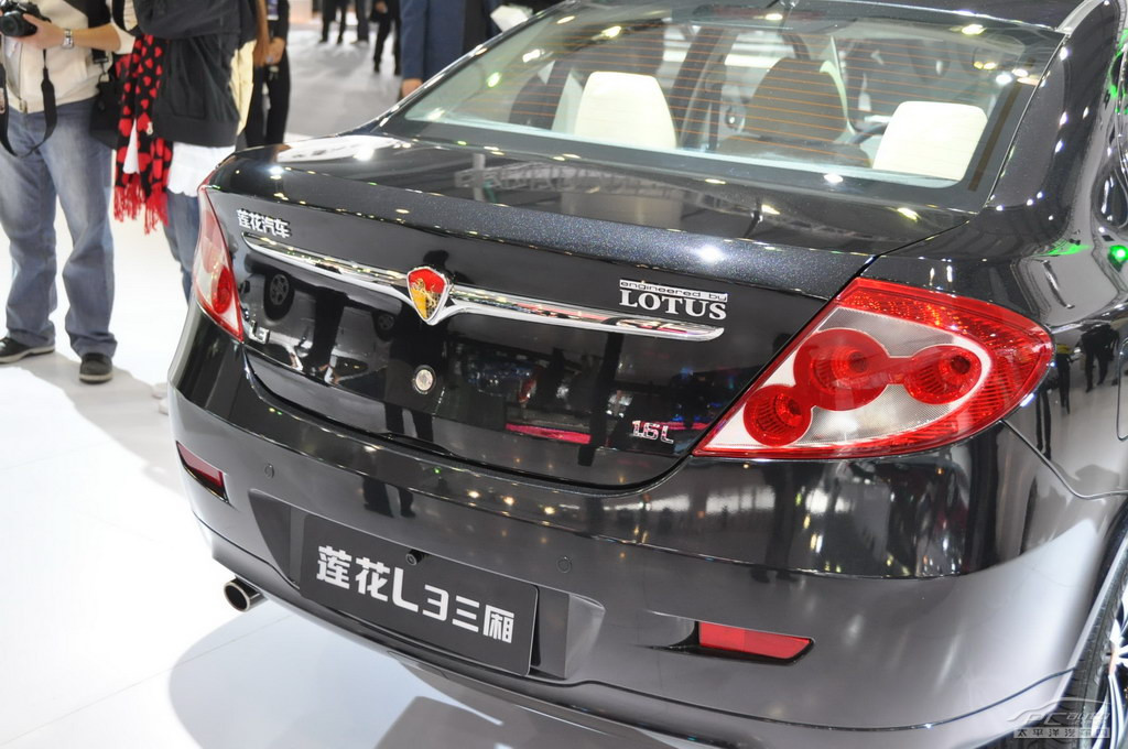蓮花L3車展高清大圖