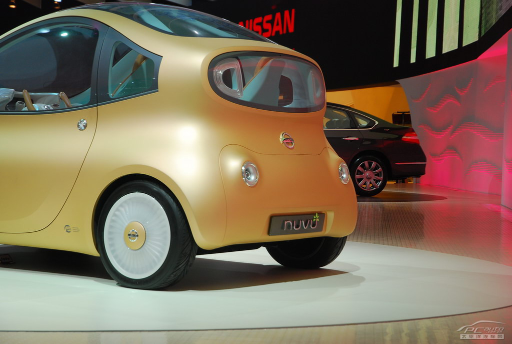日產(chǎn)Nuvu車展高清大圖