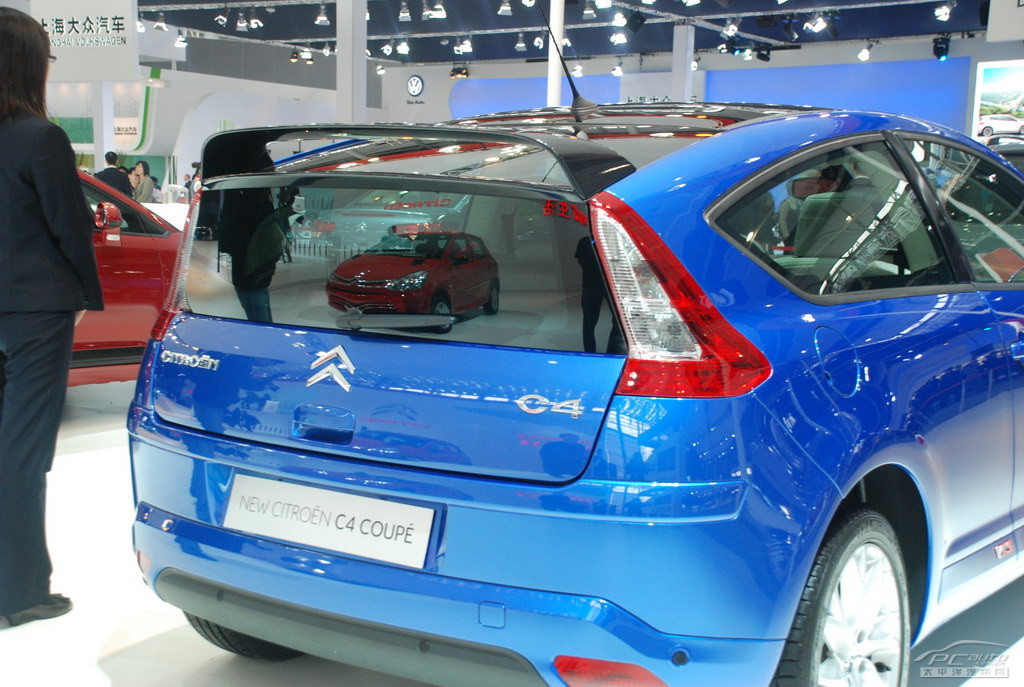 雪鐵龍C4(海外)車(chē)展高清大圖