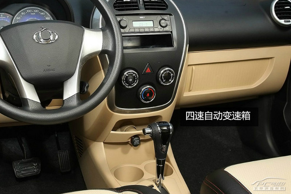 鐔婄尗Cross