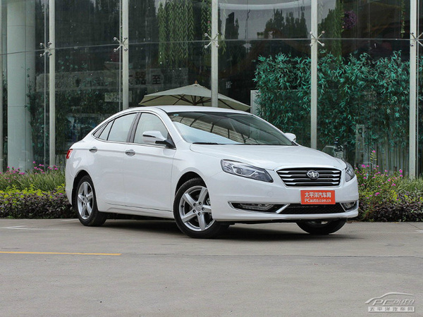 迎新購車鉅惠中—奔騰b70現金優惠0.5萬