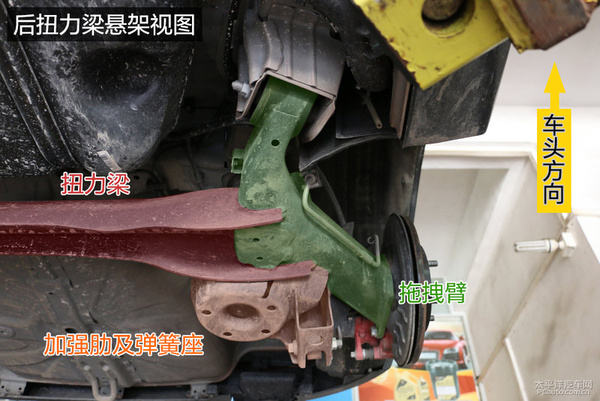 底盘扎实无感 吉利帝豪GS底盘实拍解析