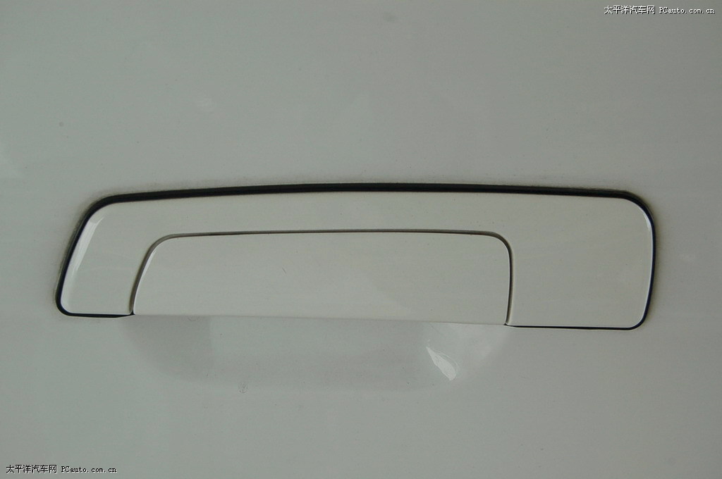 藍(lán)瑟外觀高清大圖