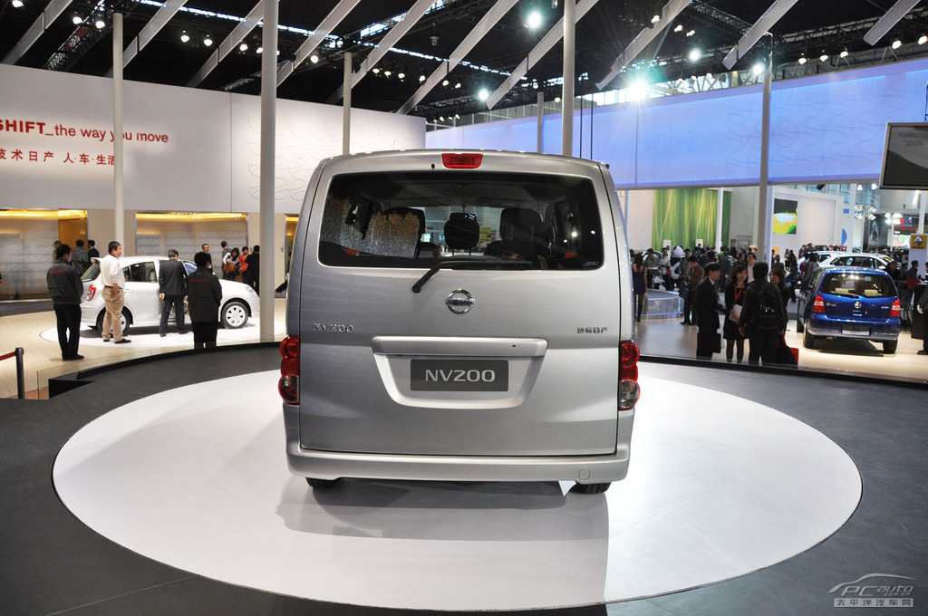 日產(chǎn)NV200車(chē)展高清大圖