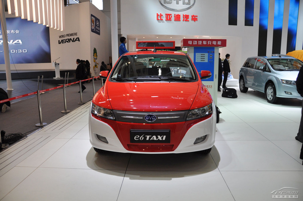比亞迪e6車展高清大圖