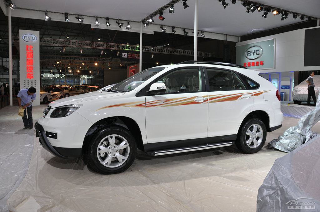 比亞迪S6車展高清大圖