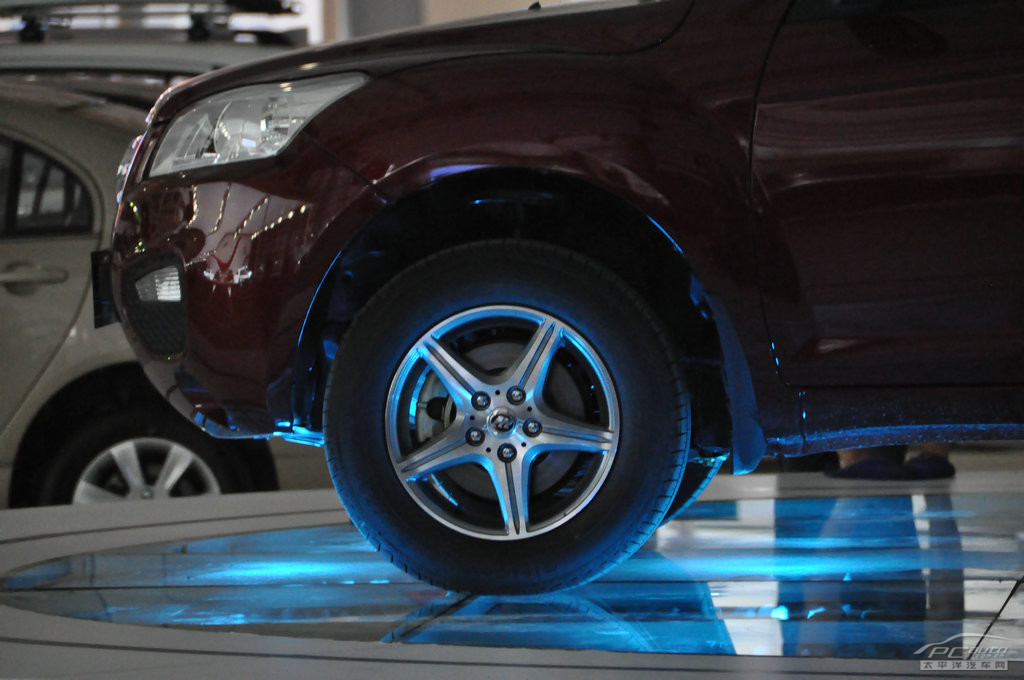 力帆X60車展高清大圖