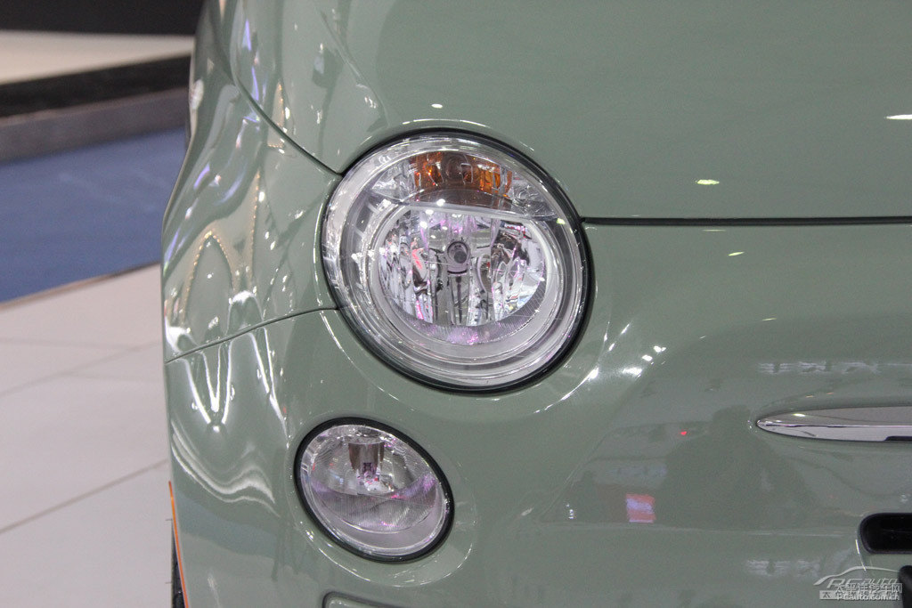 Ɓ500DƬ