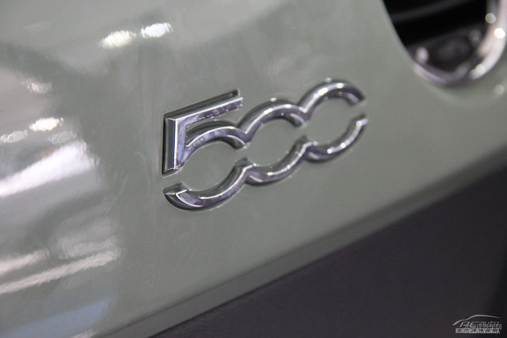 Ɓ500DƬ