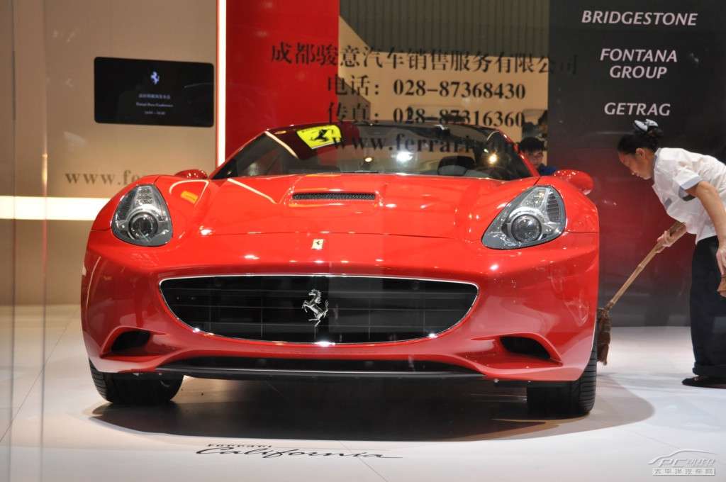 法拉利F430車展高清大圖