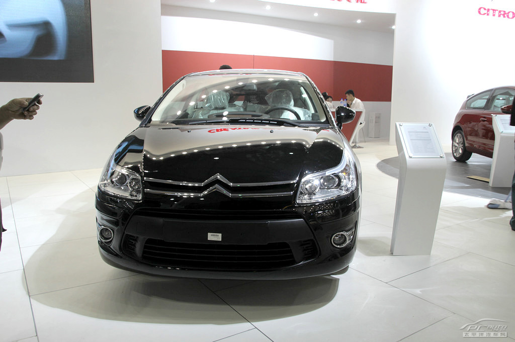 雪鐵龍C4(海外)車展高清大圖