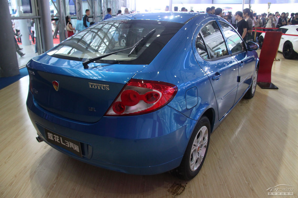 蓮花L3車展高清大圖