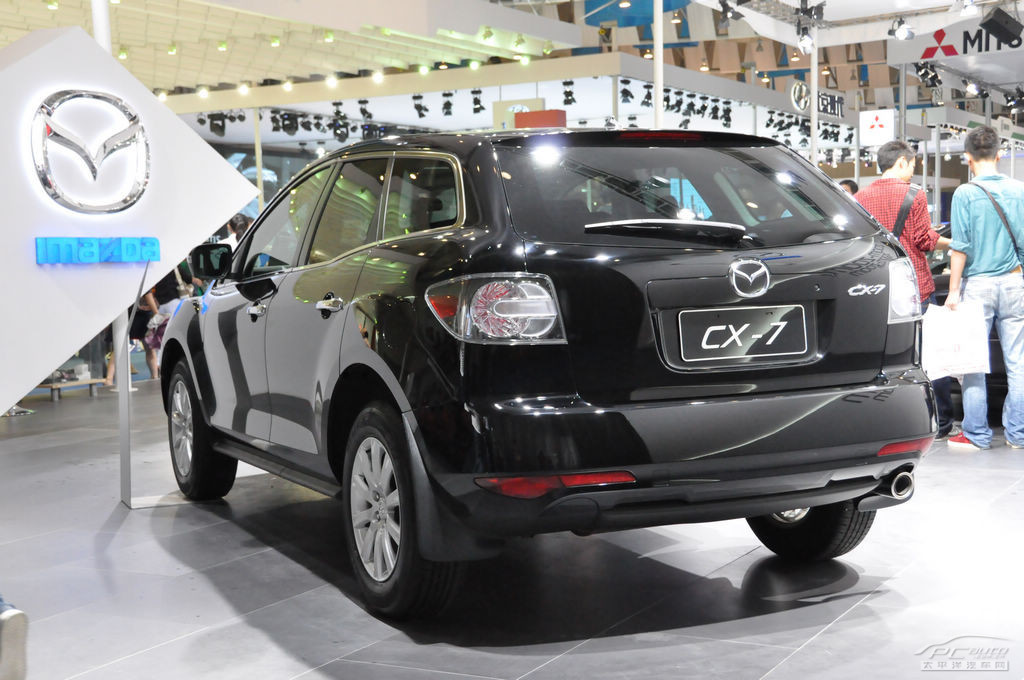 馬自達(dá)CX-7(進(jìn)口)車展高清大圖