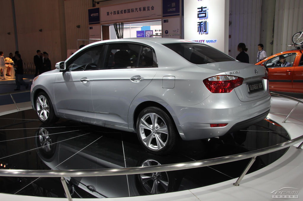 吉利GC6車展高清大圖
