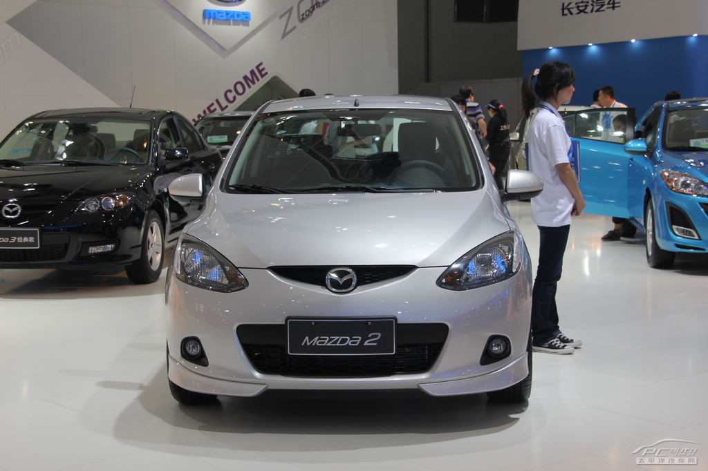 馬自達(dá)2車展高清大圖