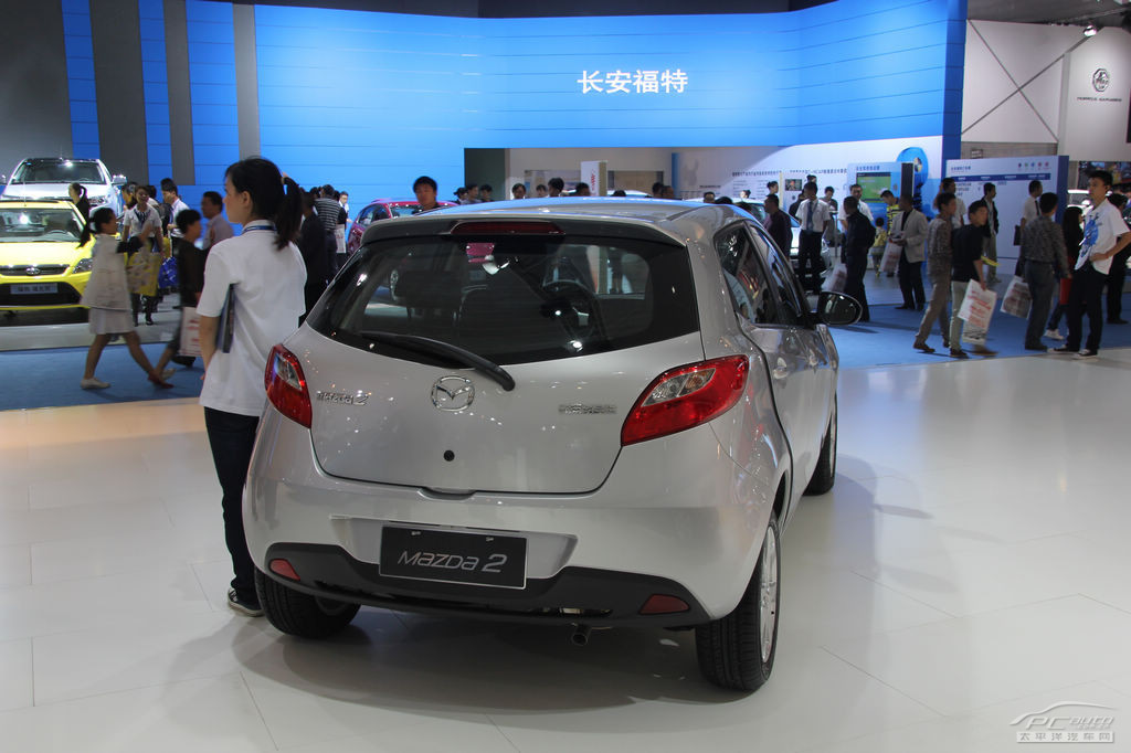 馬自達(dá)2車展高清大圖