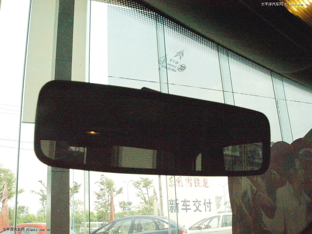 富康內(nèi)飾高清大圖